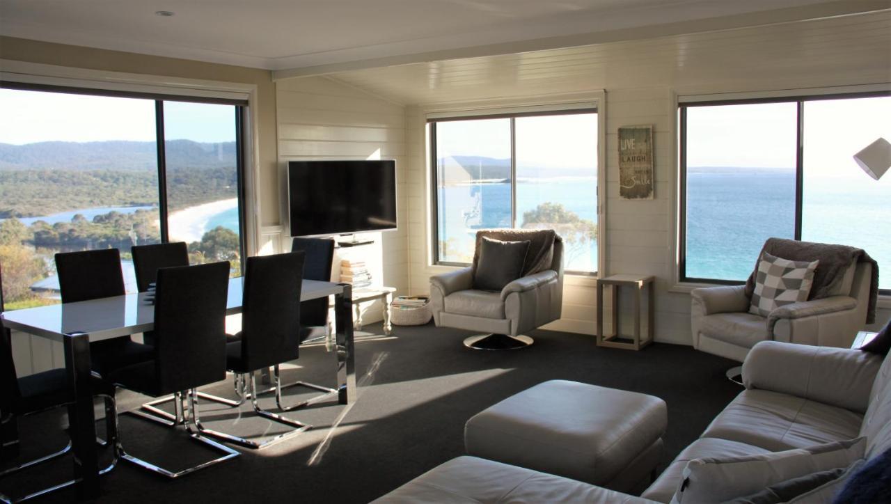 Sea Eagle Cottage Amazing Views Of Bay Of Fires Binalong Bay ภายนอก รูปภาพ