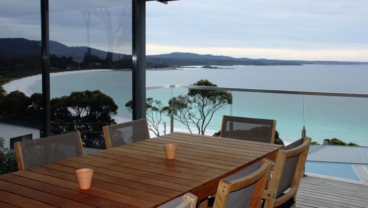 Sea Eagle Cottage Amazing Views Of Bay Of Fires Binalong Bay ภายนอก รูปภาพ