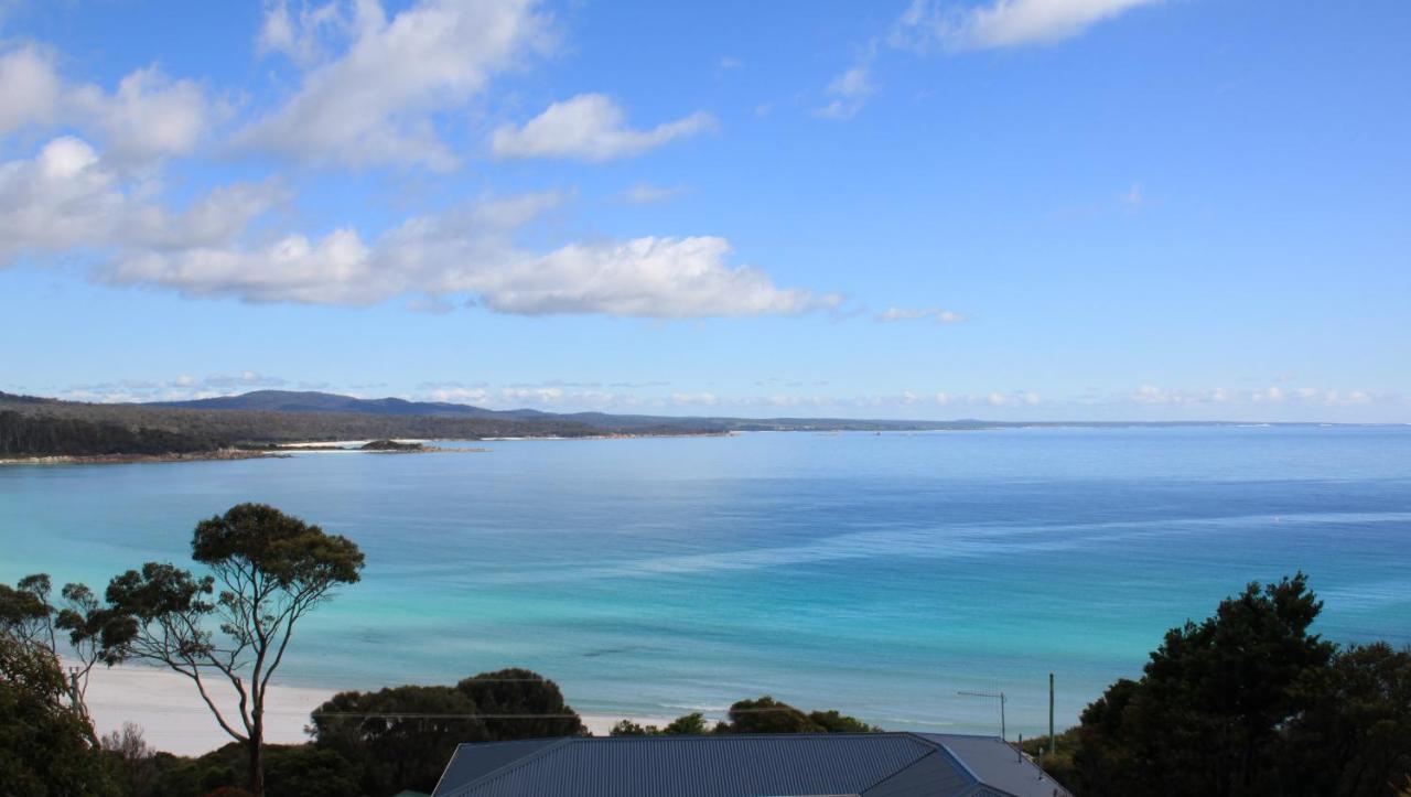 Sea Eagle Cottage Amazing Views Of Bay Of Fires Binalong Bay ภายนอก รูปภาพ